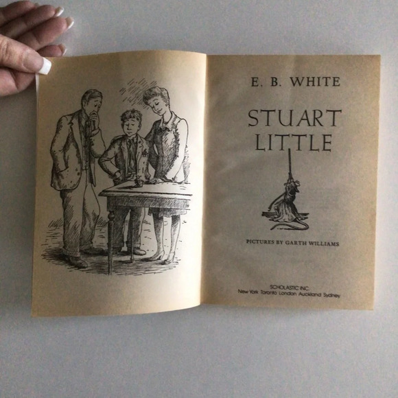 Stuart Little by E.B. White Paperback Book - Picture 2 of 9